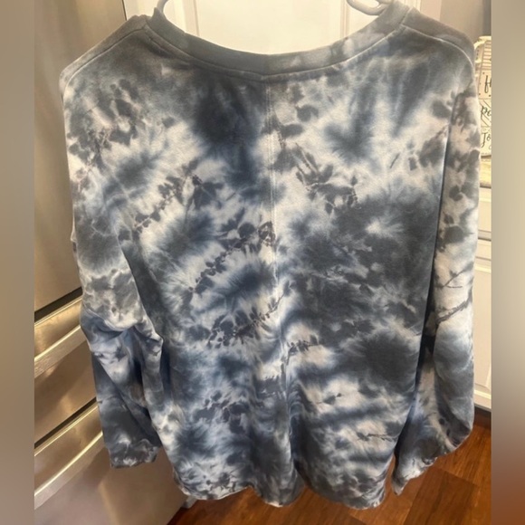 Womens Green Tea Greentea Tie Dye Sweatshirt Large NWT - Picture 2 of 11